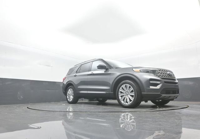 Certified 2023 Ford Explorer Limited w/ Limited Technology Package image 28