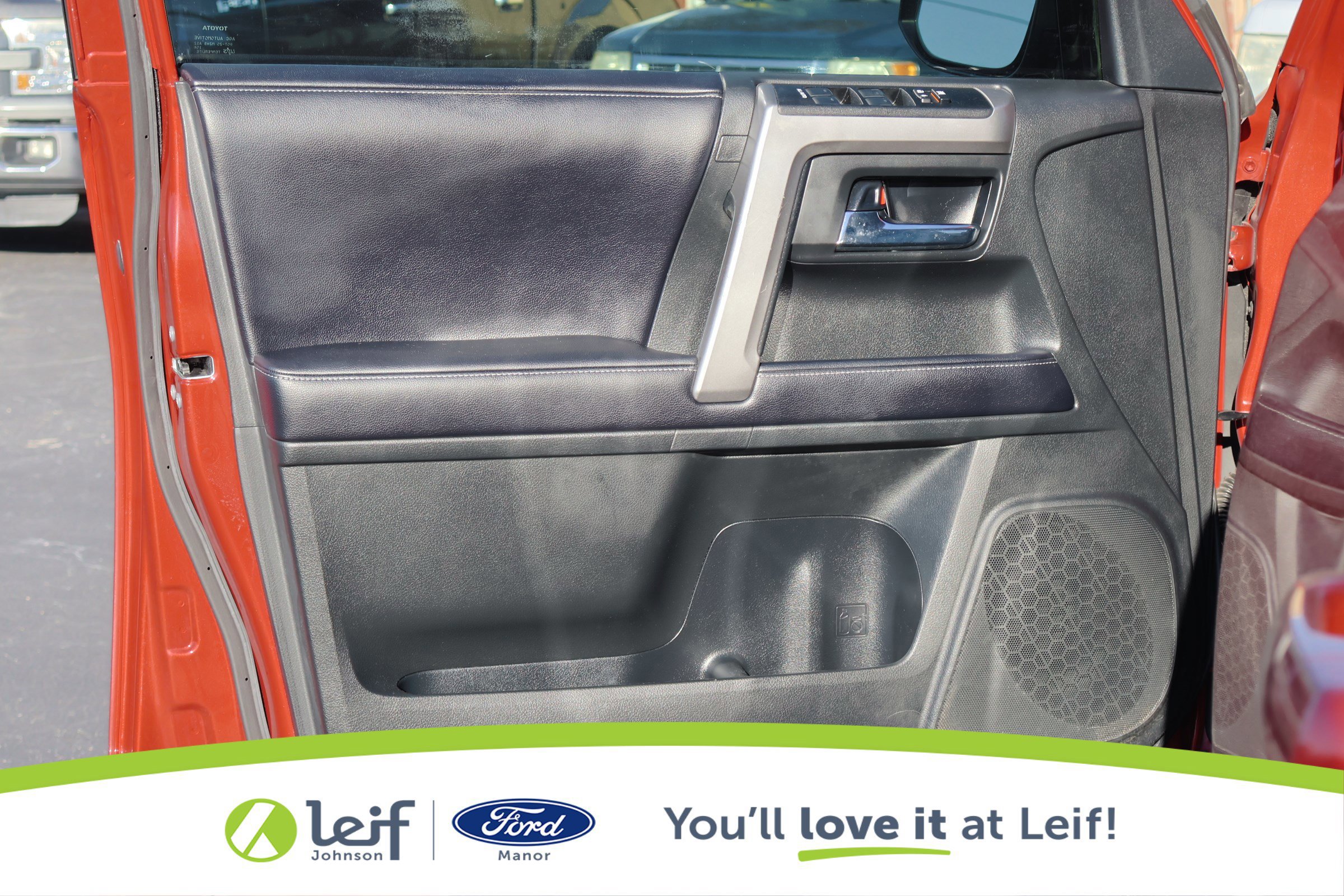 Used 2020 Toyota 4Runner SR5 image 10