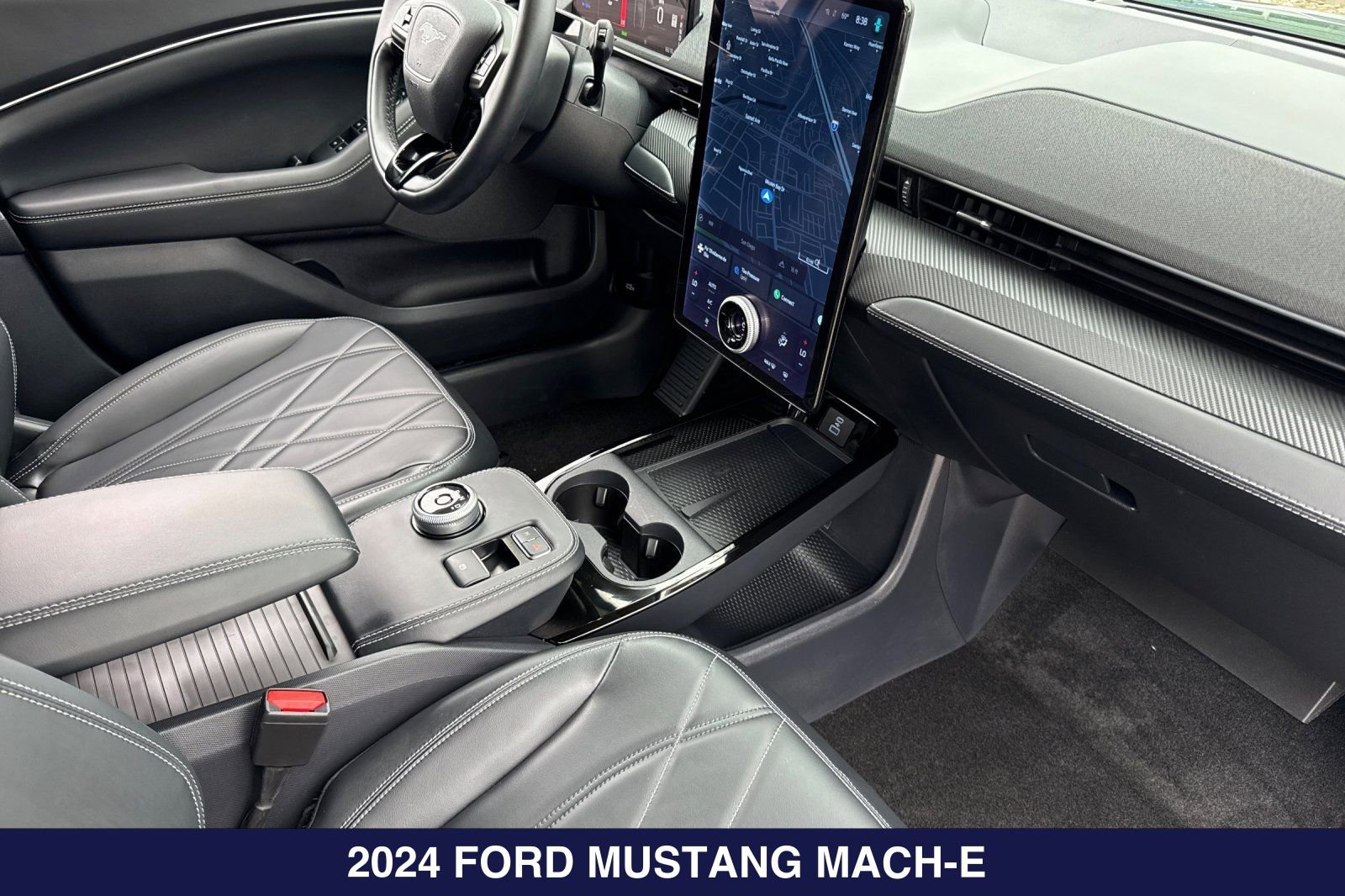 Certified 2024 Ford Mustang Mach-E Select RWD image 18