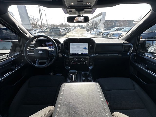 Certified 2022 Ford F150 XLT w/ Equipment Group 302A High image 10