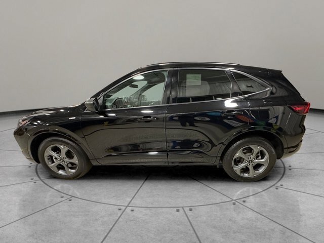 Certified 2024 Ford Escape ST-Line w/ Tech Pack #1 AWD/4WD image 6
