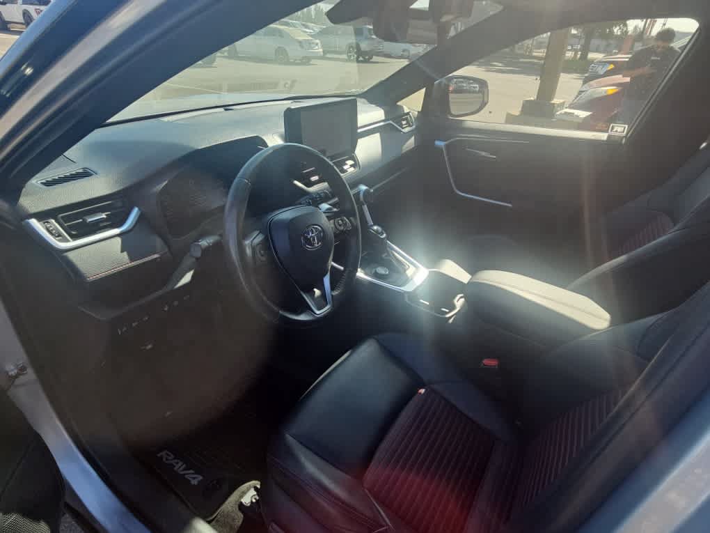 Used 2024 Toyota RAV4 XSE w/ Weather Package AWD/4WD image 14