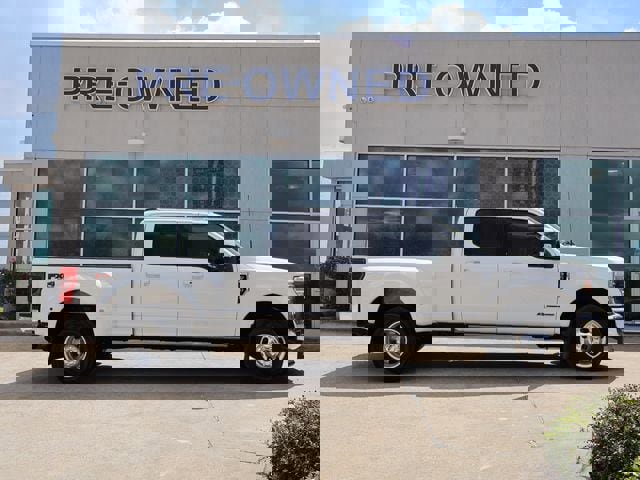 Certified 2022 Ford F350 Lariat w/ Lariat Ultimate Package AWD/4WD image 6