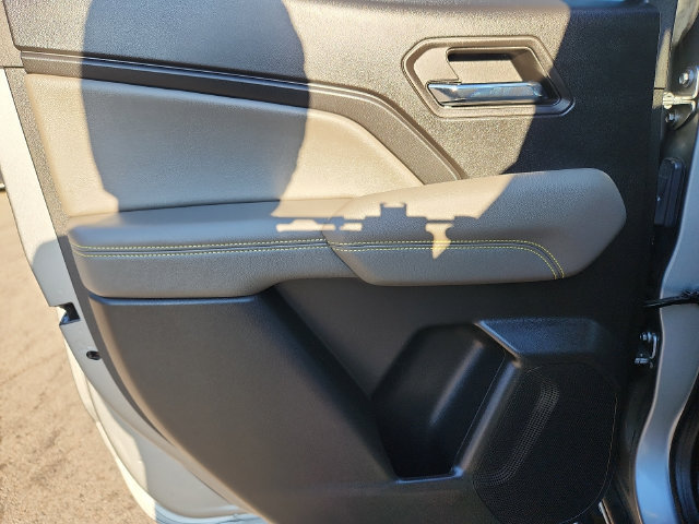 Used 2024 Chevrolet Colorado ZR2 AWD/4WD image 27