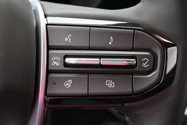 Used 2026 Chevrolet Colorado ZR2 AWD/4WD image 18