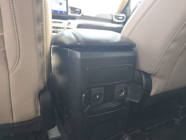 Certified 2023 Ford Explorer XLT w/ Equipment Group 202A AWD/4WD image 25