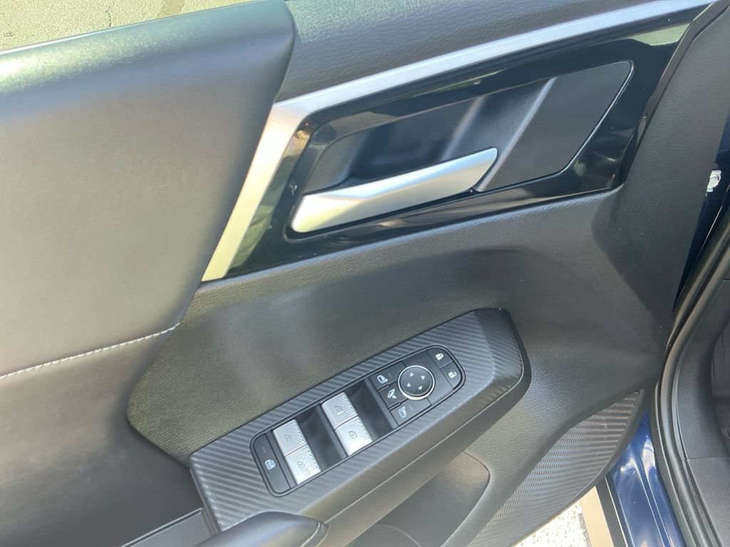 Used 2024 Mitsubishi Outlander SE FWD image 16