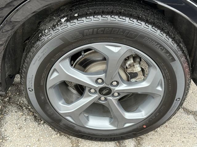 Certified 2023 Ford Escape ST-Line w/ Tech Pack #1 image 5