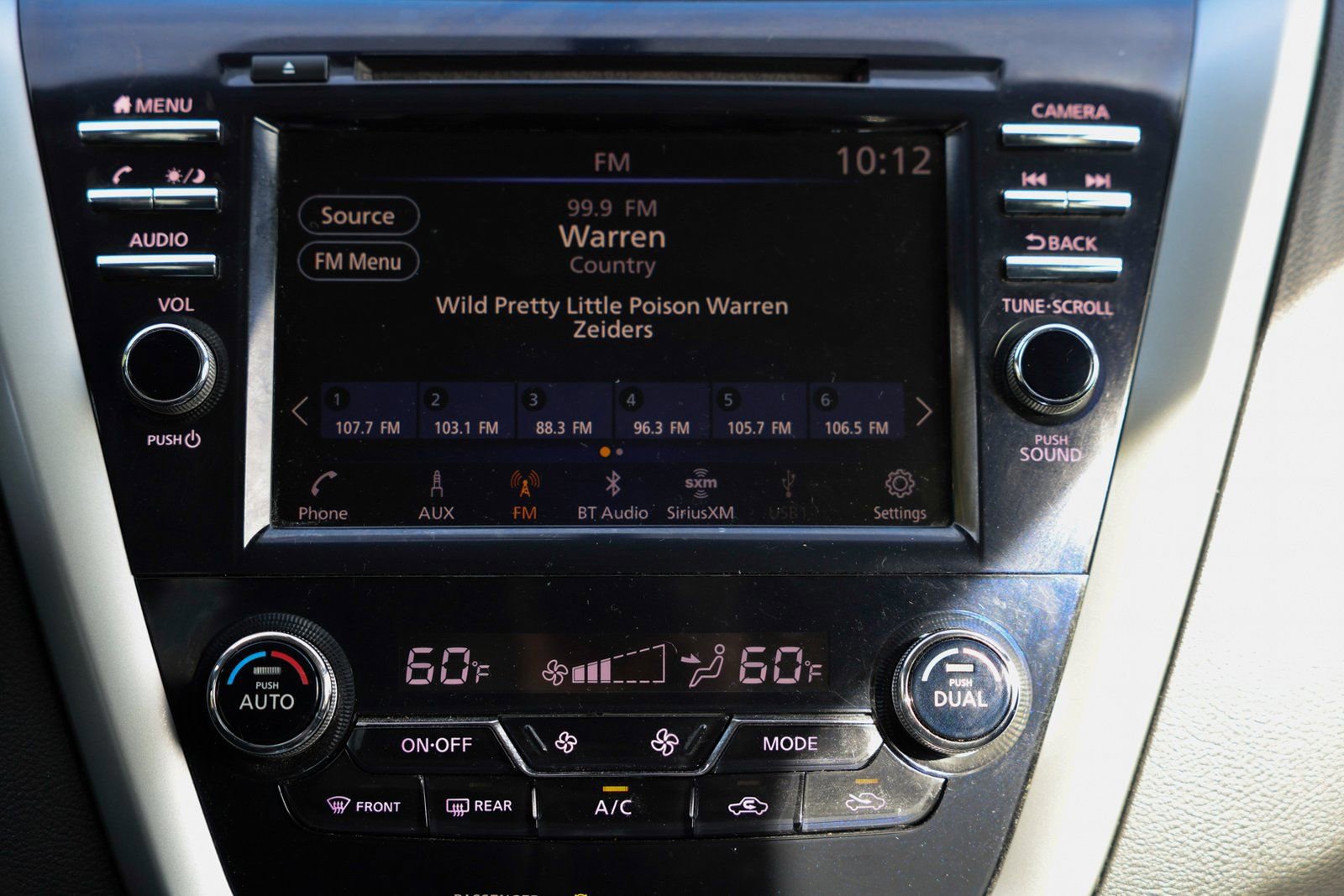 Used 2019 Nissan Murano S image 22