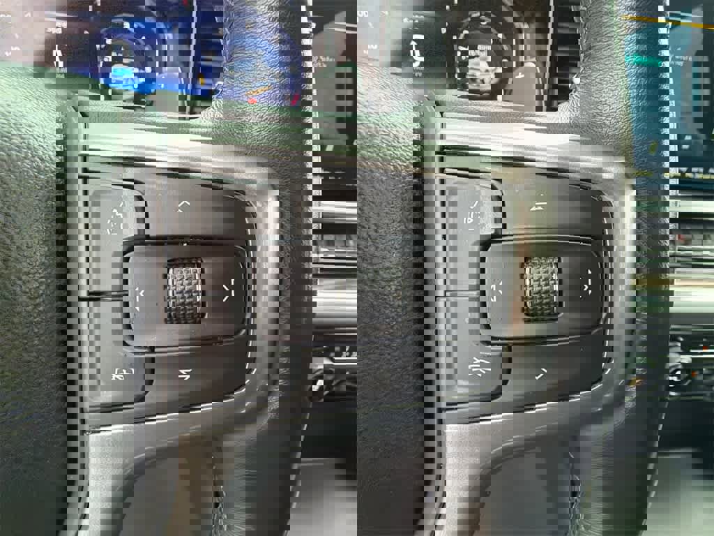 Used 2023 Chevrolet Silverado 1500 RST image 23