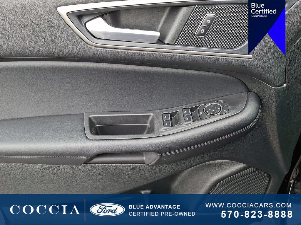 Certified 2022 Ford Edge SEL w/ Convenience Package AWD/4WD image 12