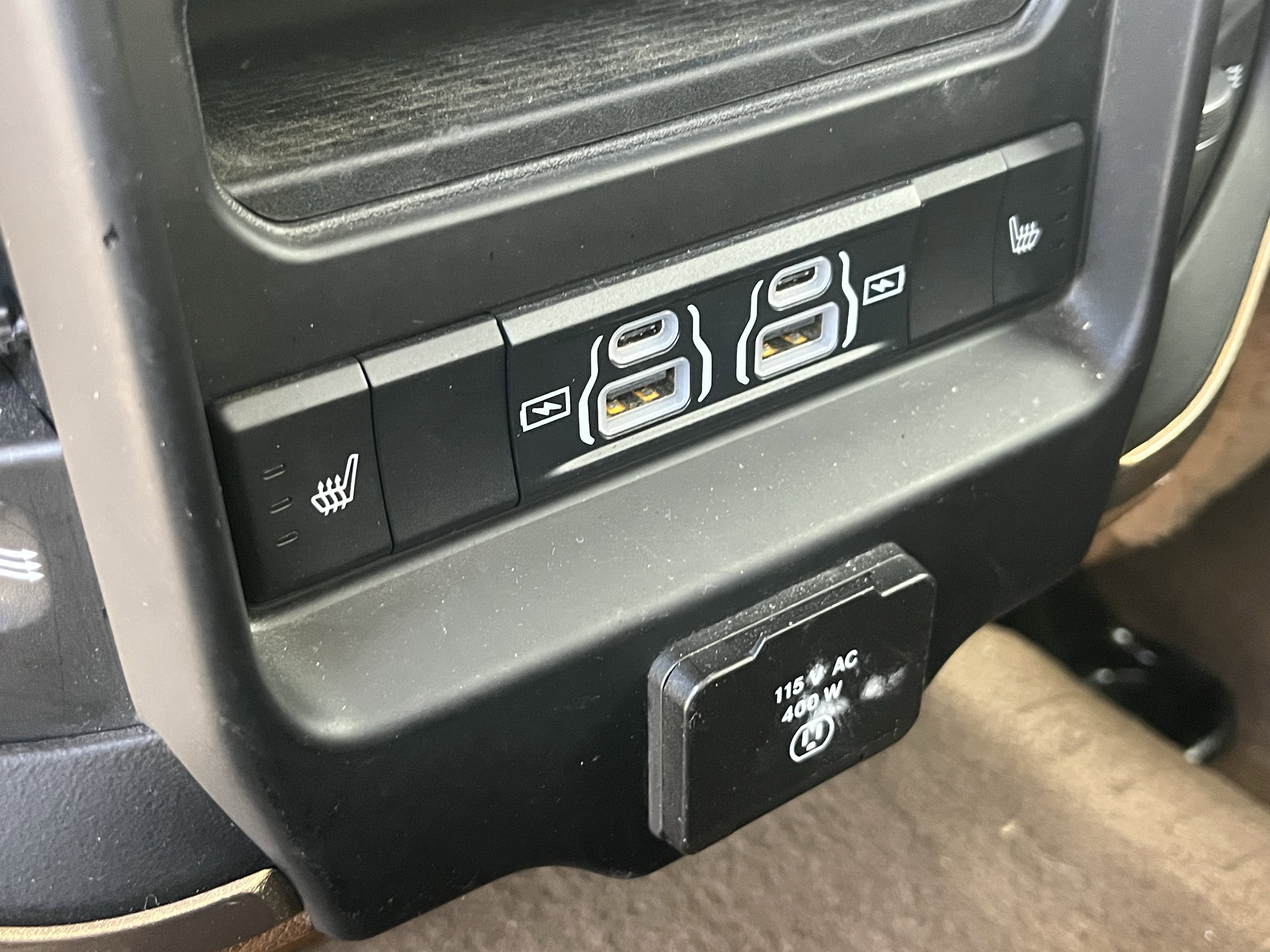 Used 2022 RAM 2500 Limited AWD/4WD image 34
