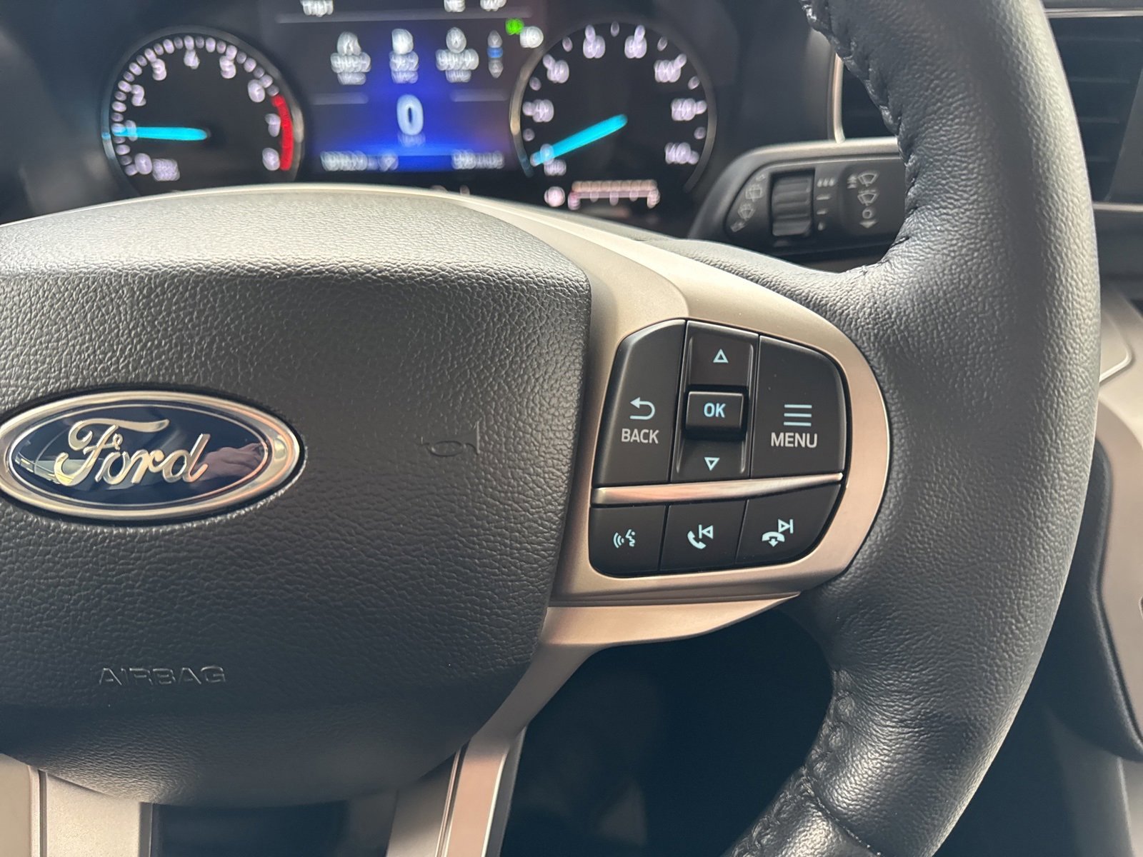 Certified 2023 Ford Explorer XLT w/ Equipment Group 202A image 31