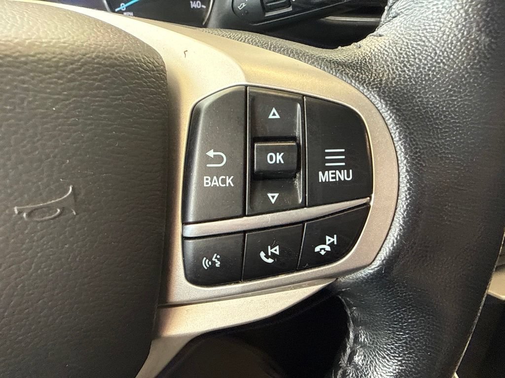 Certified 2022 Ford Explorer Limited w/ Limited Technology Package AWD/4WD image 21