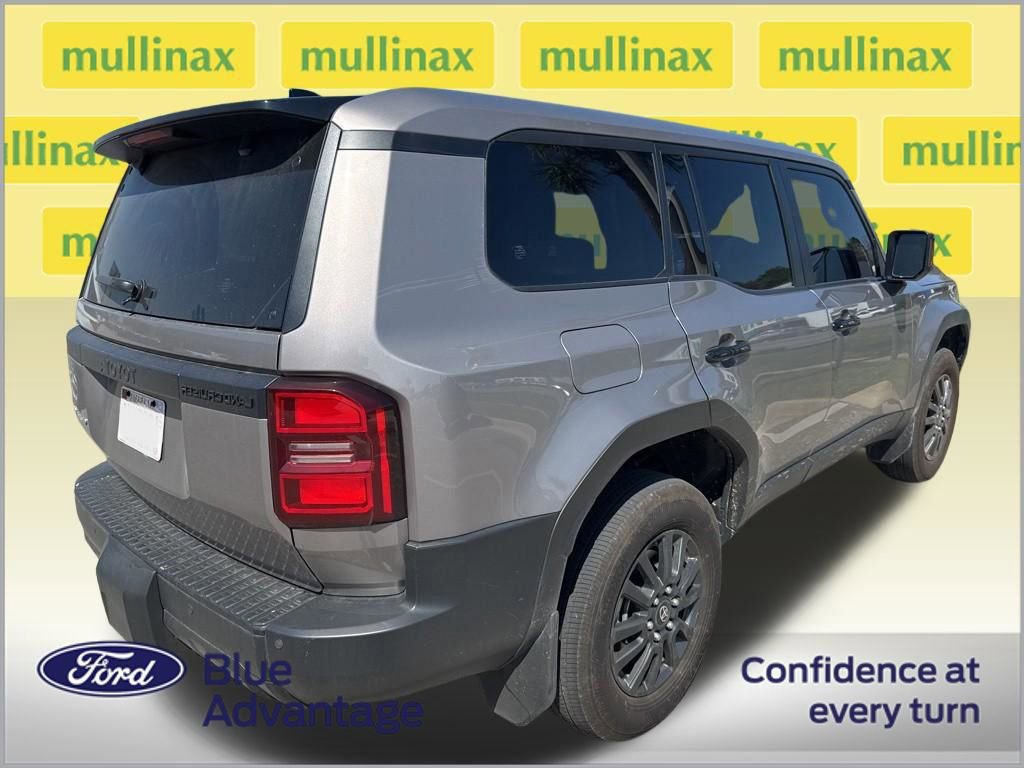 Used 2025 Toyota Land Cruiser 1958 image 2