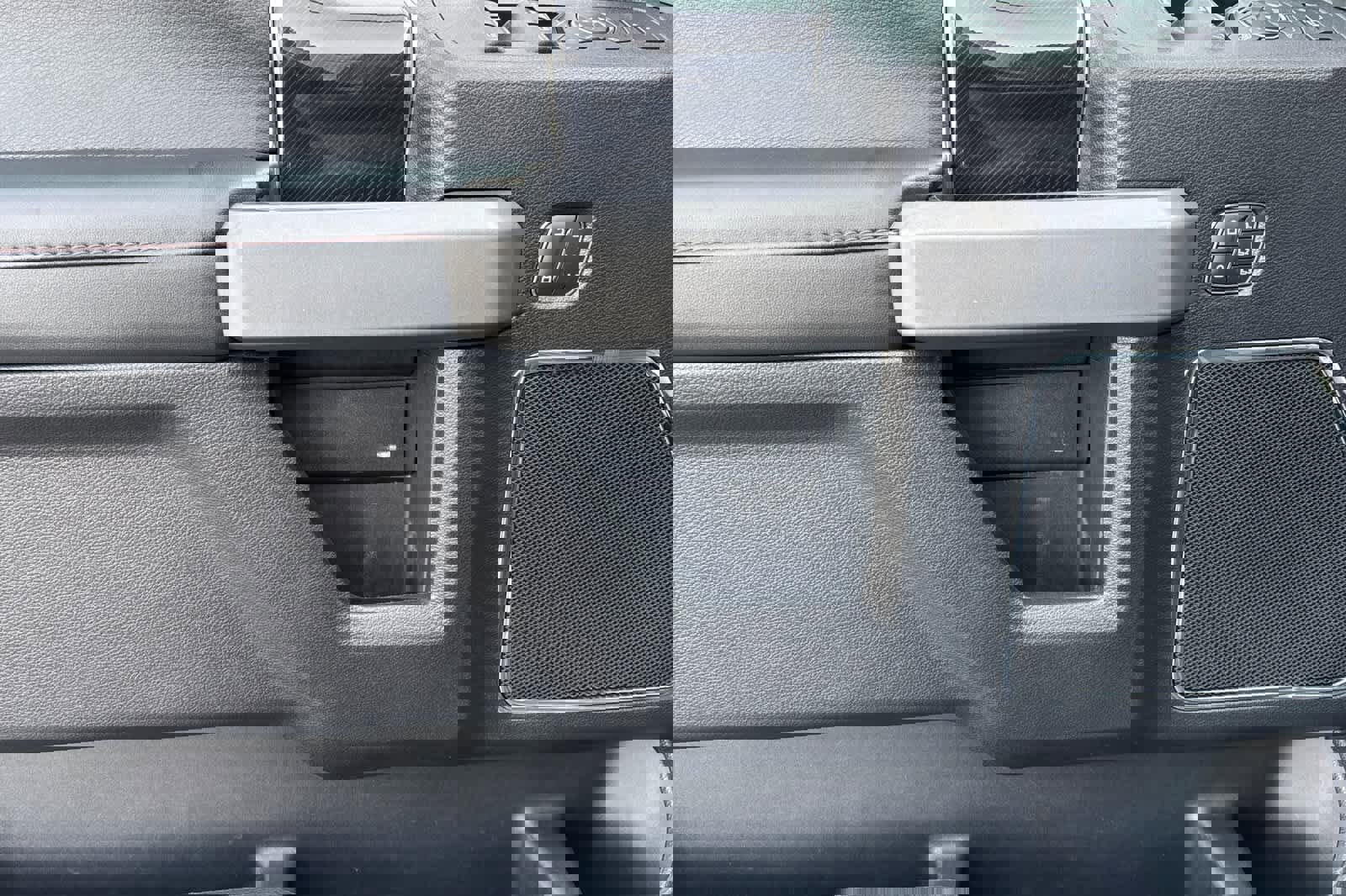 Certified 2021 Ford F350 Platinum image 12