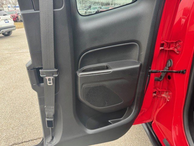 Used 2019 Chevrolet Colorado ZR2 w/ Colorado ZR2 Bison Edition image 27