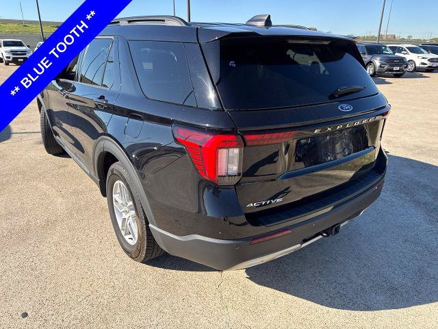 Certified 2025 Ford Explorer Active w/ Active Comfort Package RWD image 8