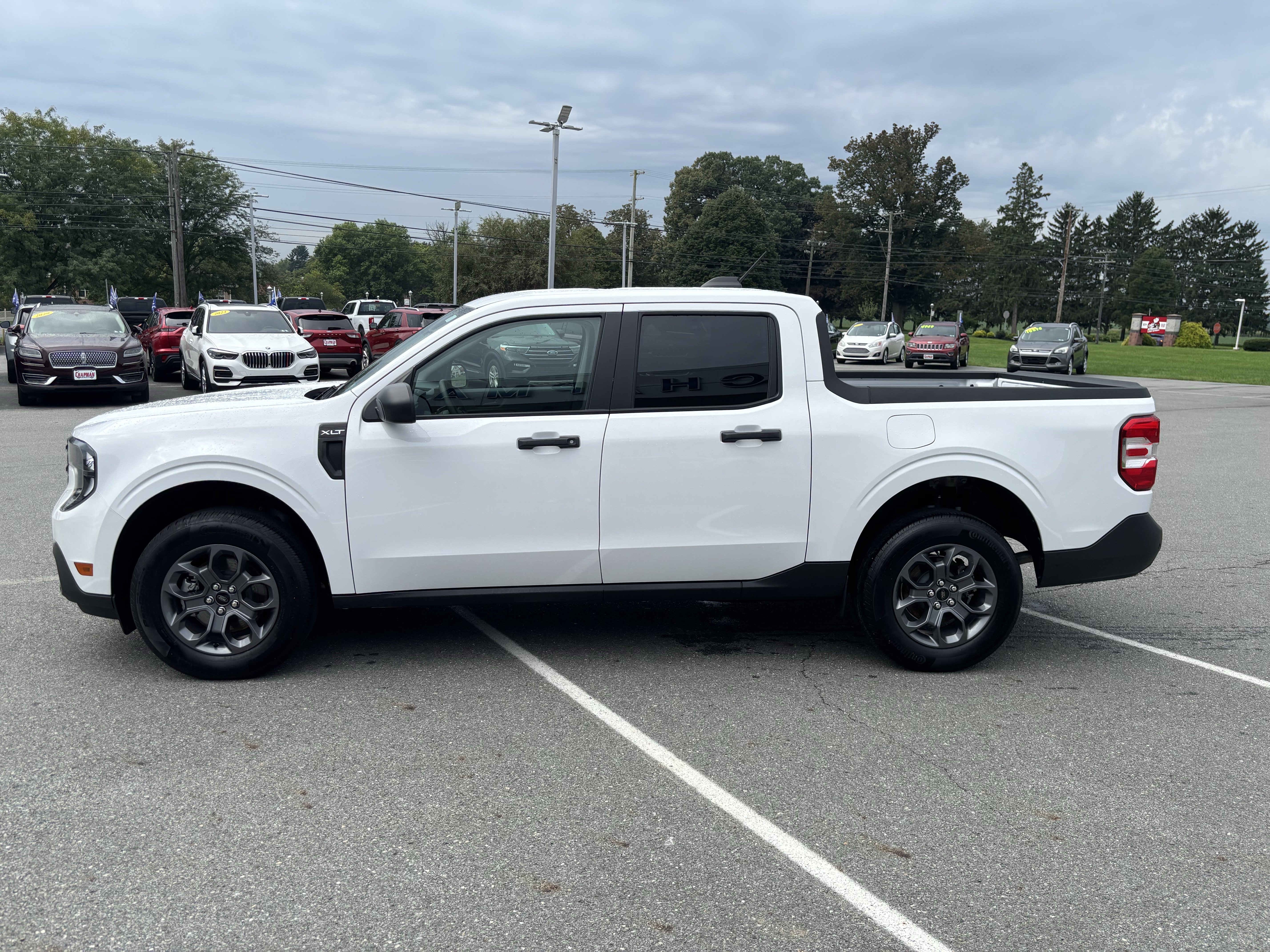 Certified 2025 Ford Maverick XLT w/ Equipment Group 302A AWD/4WD image 4