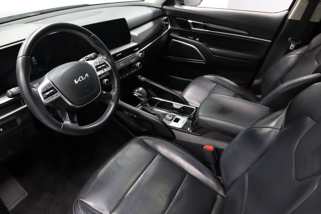 Used 2024 Kia Telluride S w/ S Sunroof Package FWD image 25