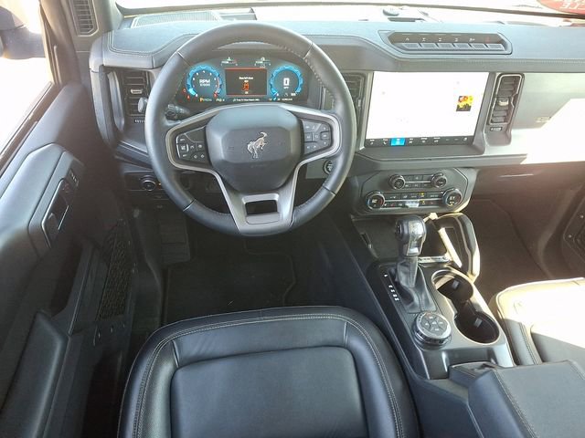 Certified 2025 Ford Bronco Badlands AWD/4WD image 11