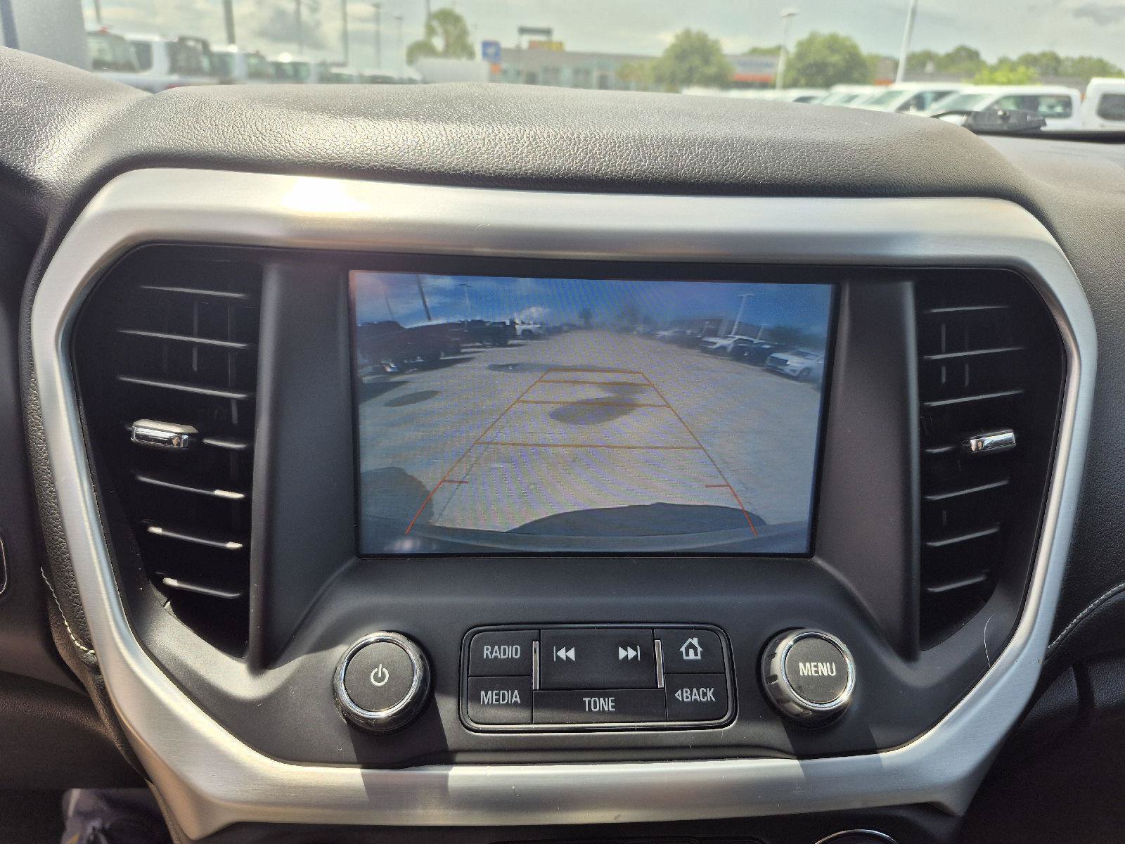 Used 2019 GMC Acadia SLT FWD image 4