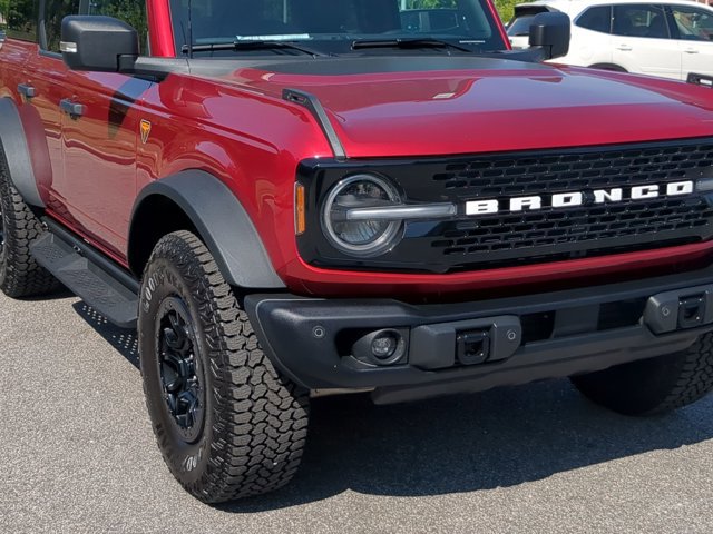 Certified 2025 Ford Bronco Badlands AWD/4WD image 10