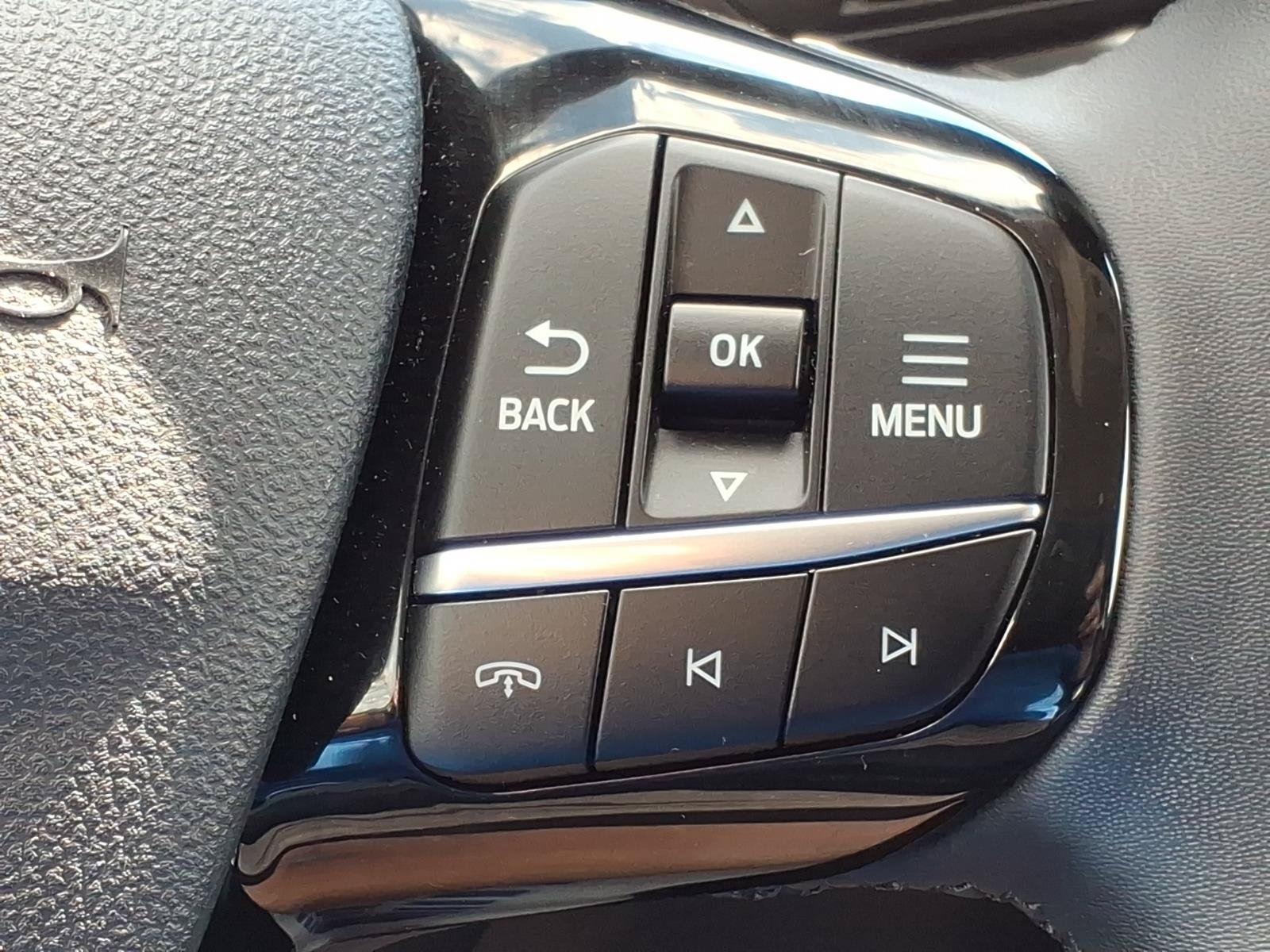 Certified 2023 Ford Escape Active AWD/4WD image 25