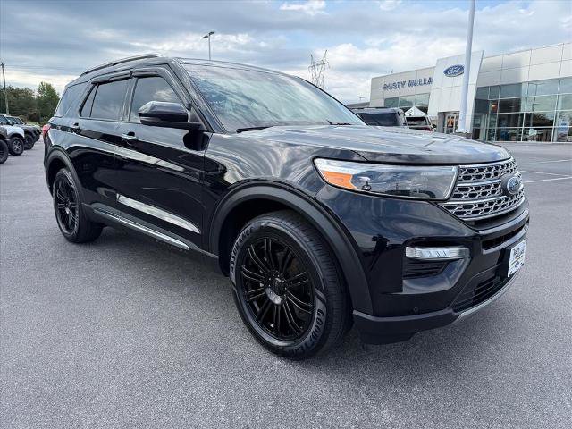 Certified 2022 Ford Explorer Limited w/ Equipment Group 301A AWD/4WD image 2