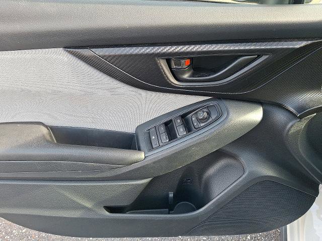 Used 2019 Subaru Crosstrek 2.0i Premium w/ Moonroof Package image 12