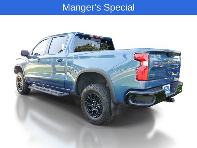 Used 2024 Chevrolet Silverado 1500 ZR2 w/ Technology Package AWD/4WD image 3