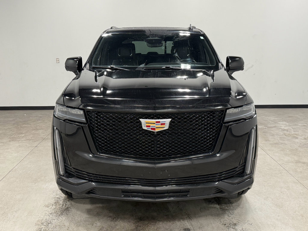 Used 2023 Cadillac Escalade Sport image 3