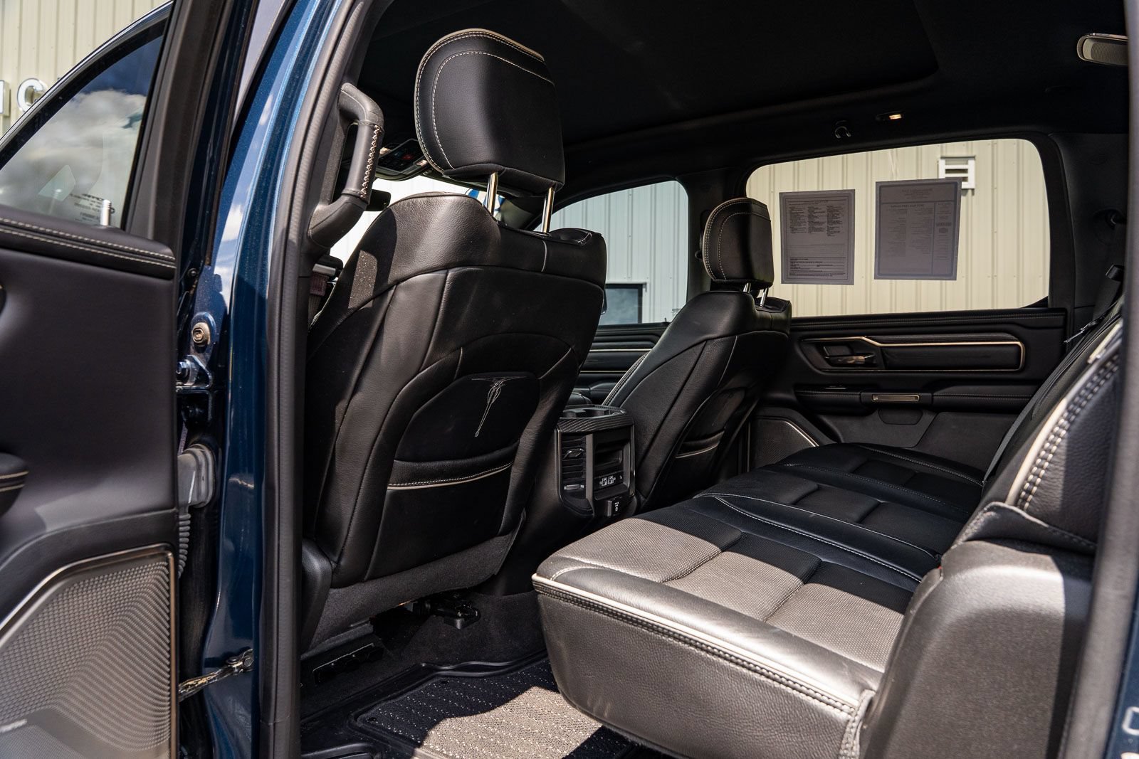 Used 2021 RAM 1500 Limited w/ Night Edition AWD/4WD image 15