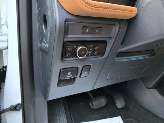 Certified 2023 Ford Expedition Max Platinum AWD/4WD image 13