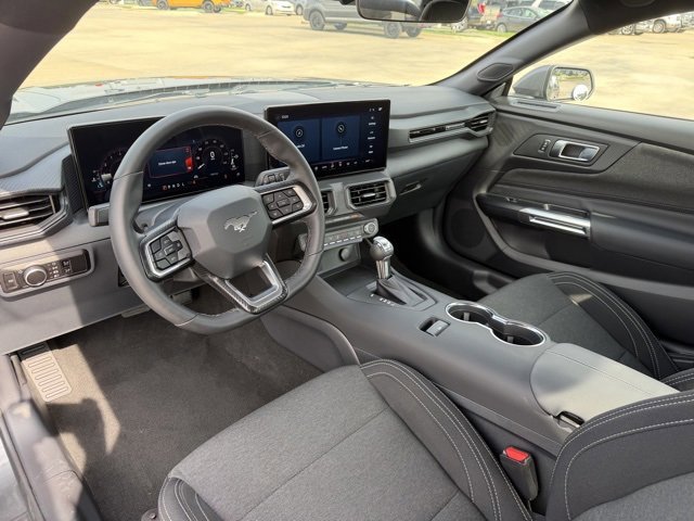 Certified 2025 Ford Mustang Coupe image 12