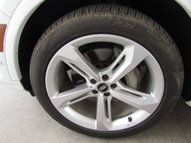 Used 2019 Audi Q7 3.0T Prestige AWD/4WD image 30