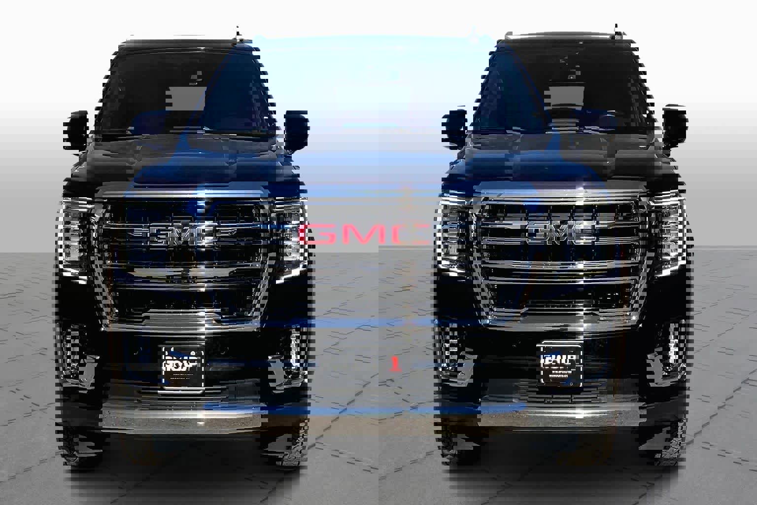 Used 2023 GMC Yukon SLT image 6