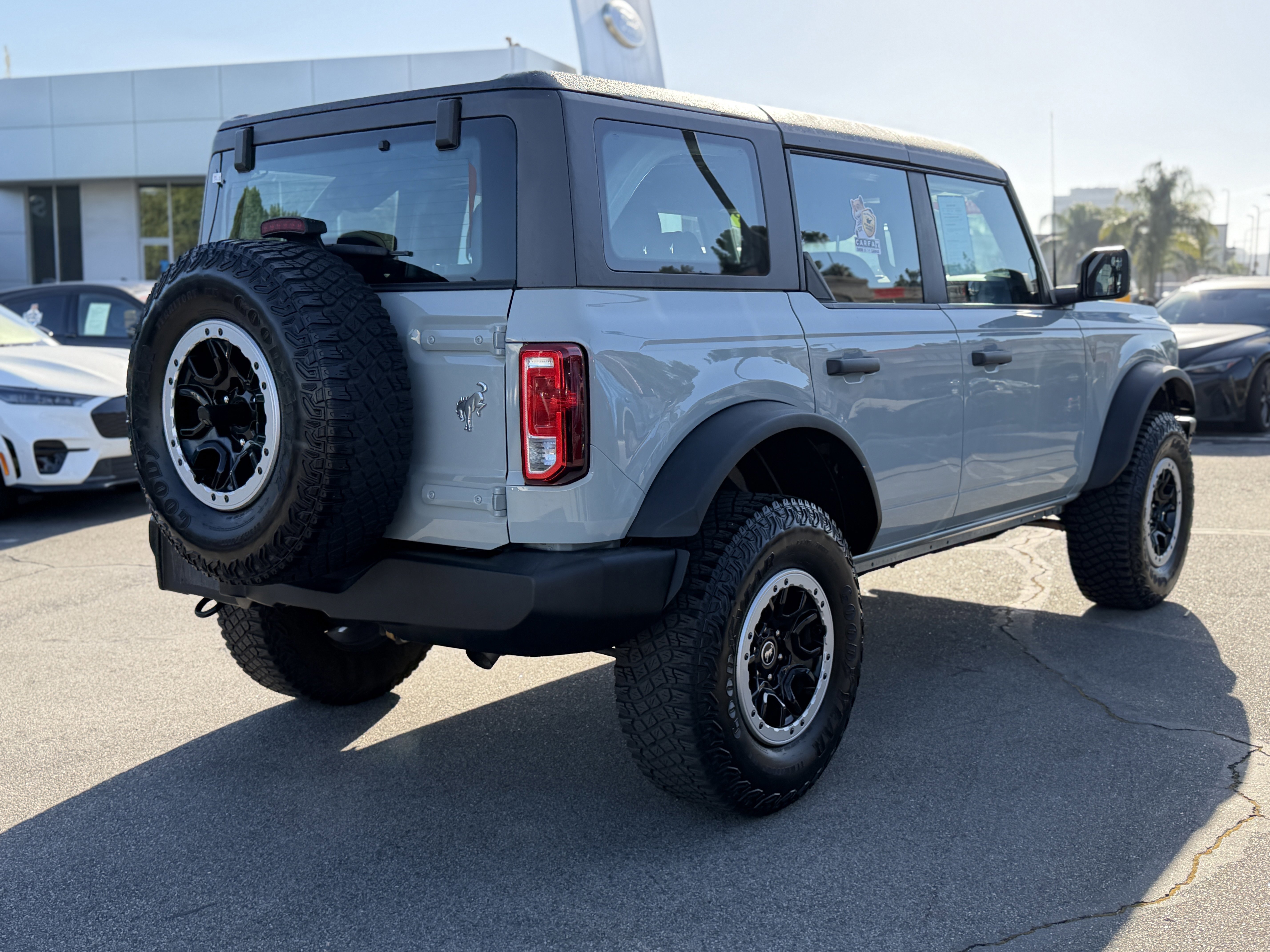 Certified 2023 Ford Bronco 4-Door w/ Sasquatch Package AWD/4WD image 5