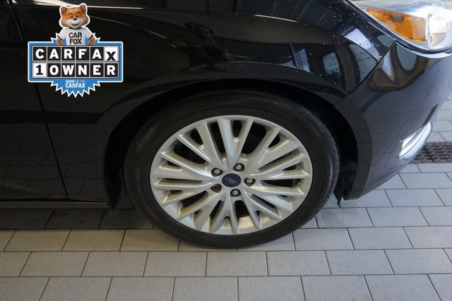 Certified 2018 Ford Focus Titanium FWD image 15