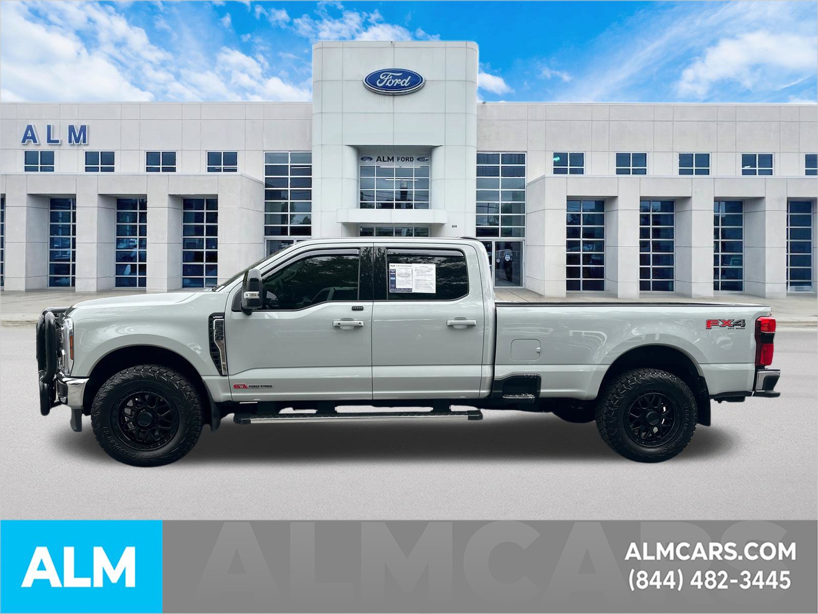 Certified 2025 Ford F350 Lariat AWD/4WD image 9