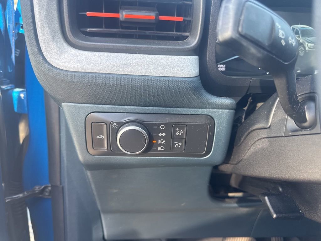 Certified 2022 Ford Maverick XLT w/ Equipment Group 300A Standard image 12