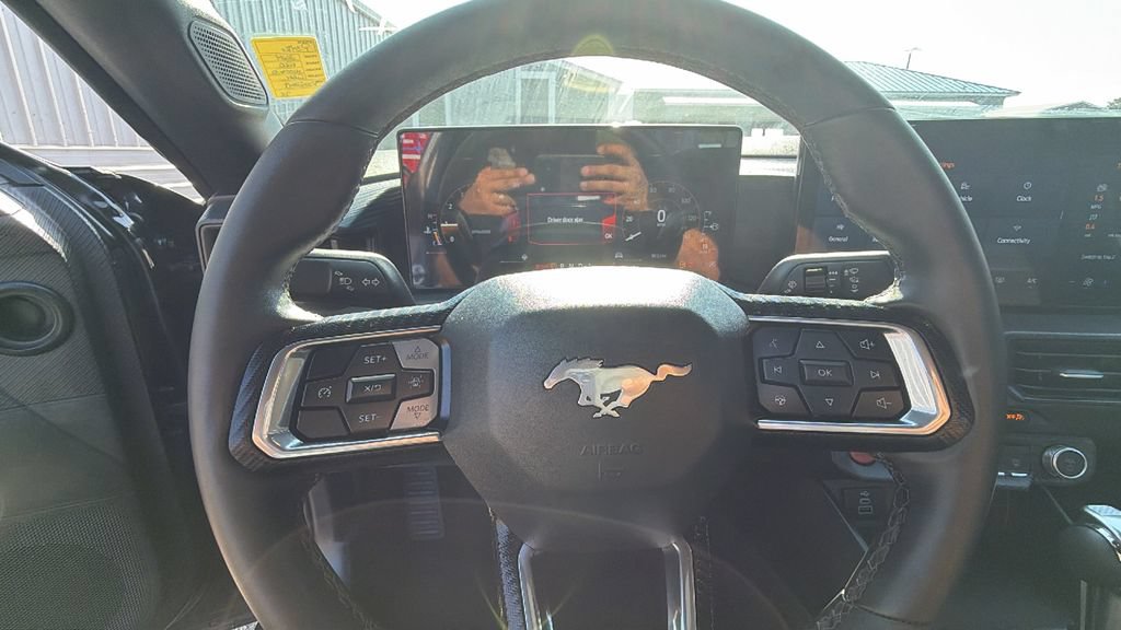 Certified 2024 Ford Mustang Coupe RWD image 17