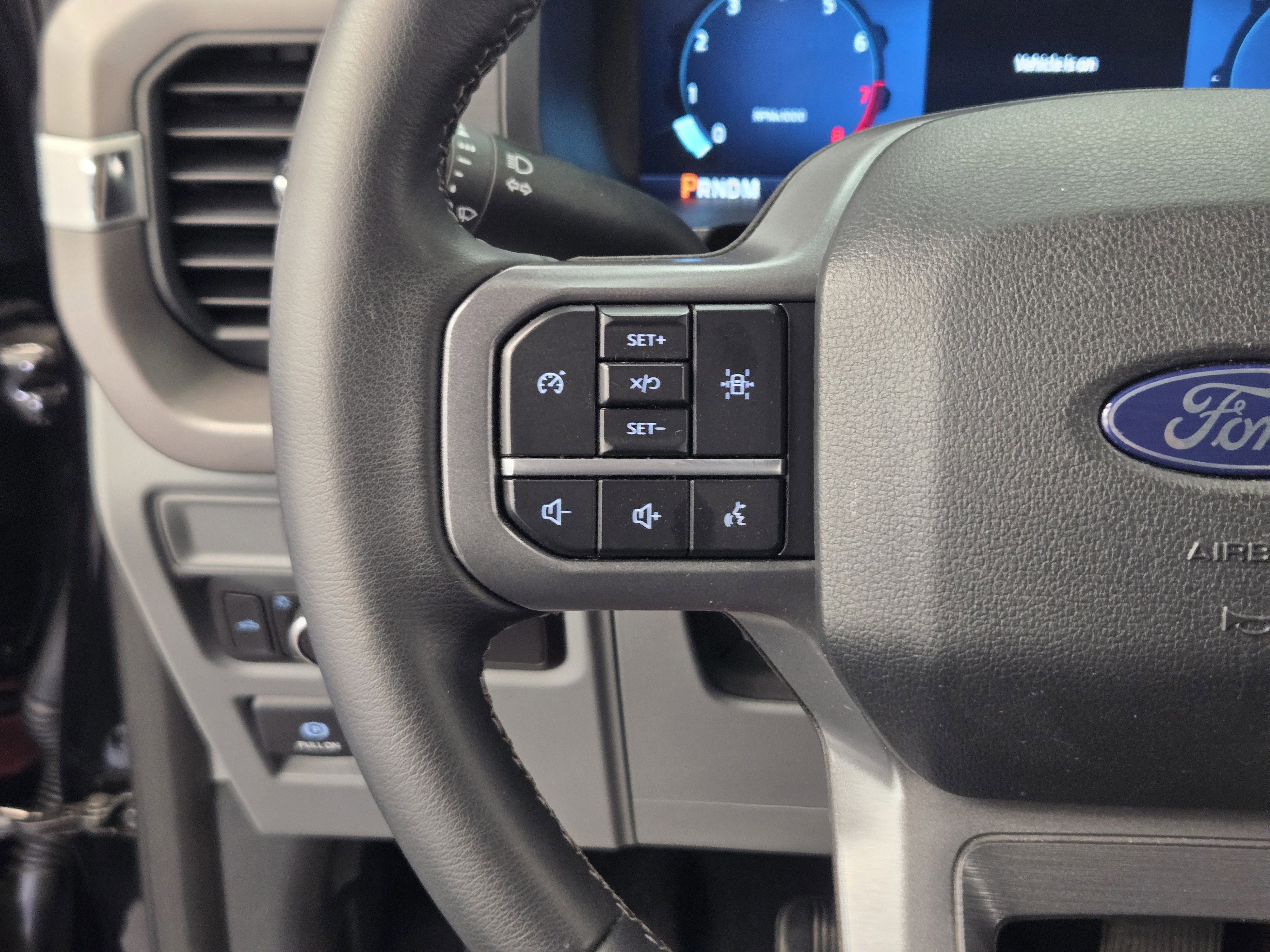 Certified 2025 Ford F150 XLT w/ Equipment Group 301A Standard image 25