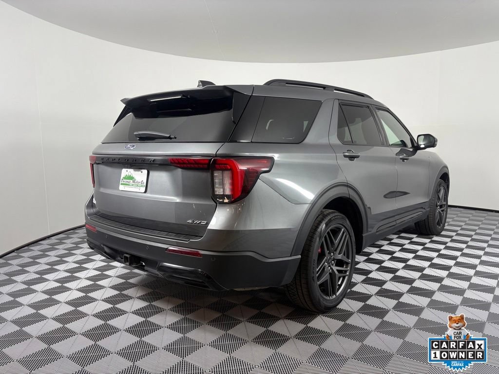 Certified 2025 Ford Explorer ST-Line w/ ST-Line Street Pack AWD/4WD image 8
