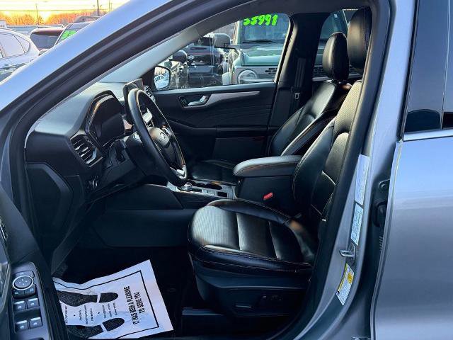 Certified 2024 Ford Escape Platinum AWD/4WD image 15