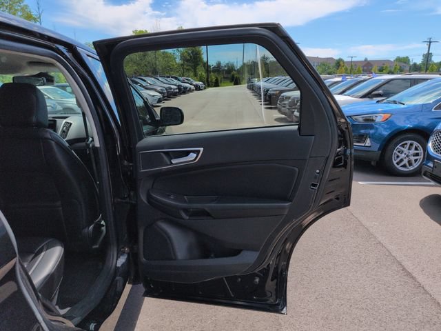 Certified 2021 Ford Edge SEL w/ Convenience Package AWD/4WD image 17