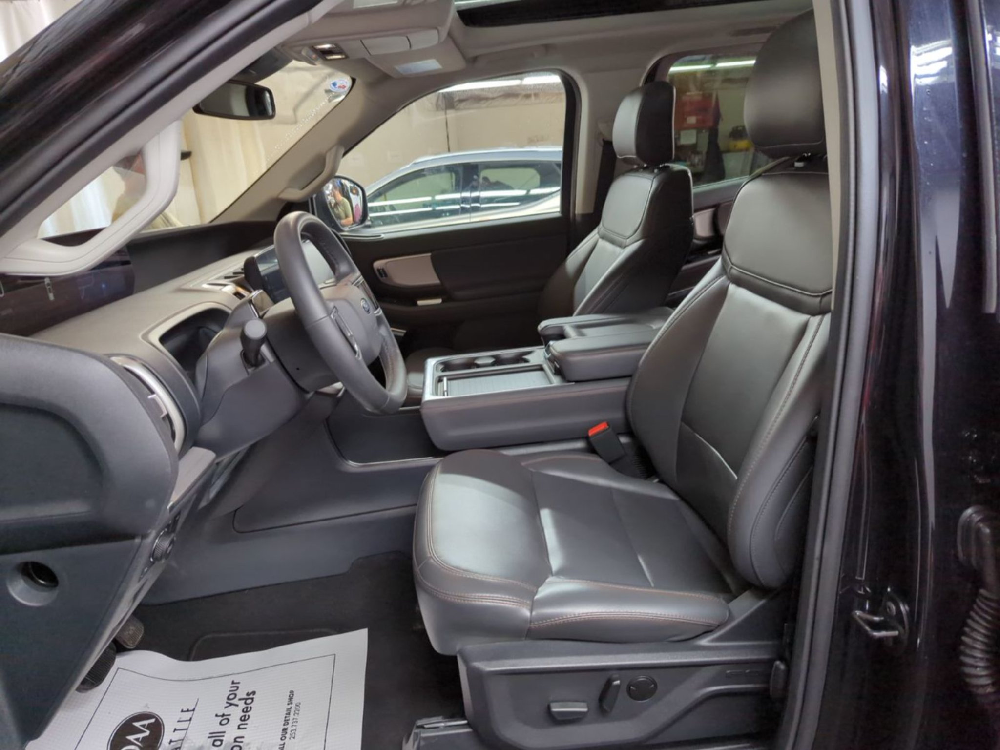 Certified 2025 Ford Expedition Max Active AWD/4WD image 6