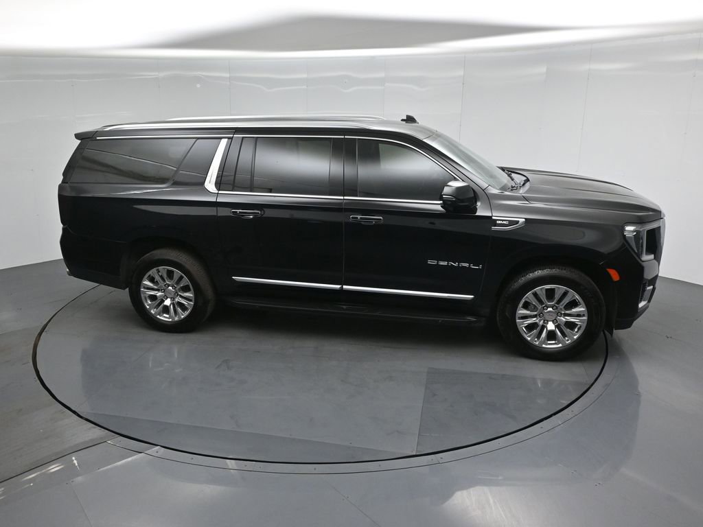 Used 2021 GMC Yukon XL Denali AWD/4WD image 53