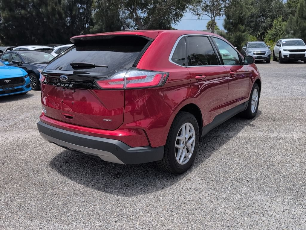 Certified 2024 Ford Edge SEL AWD/4WD image 3