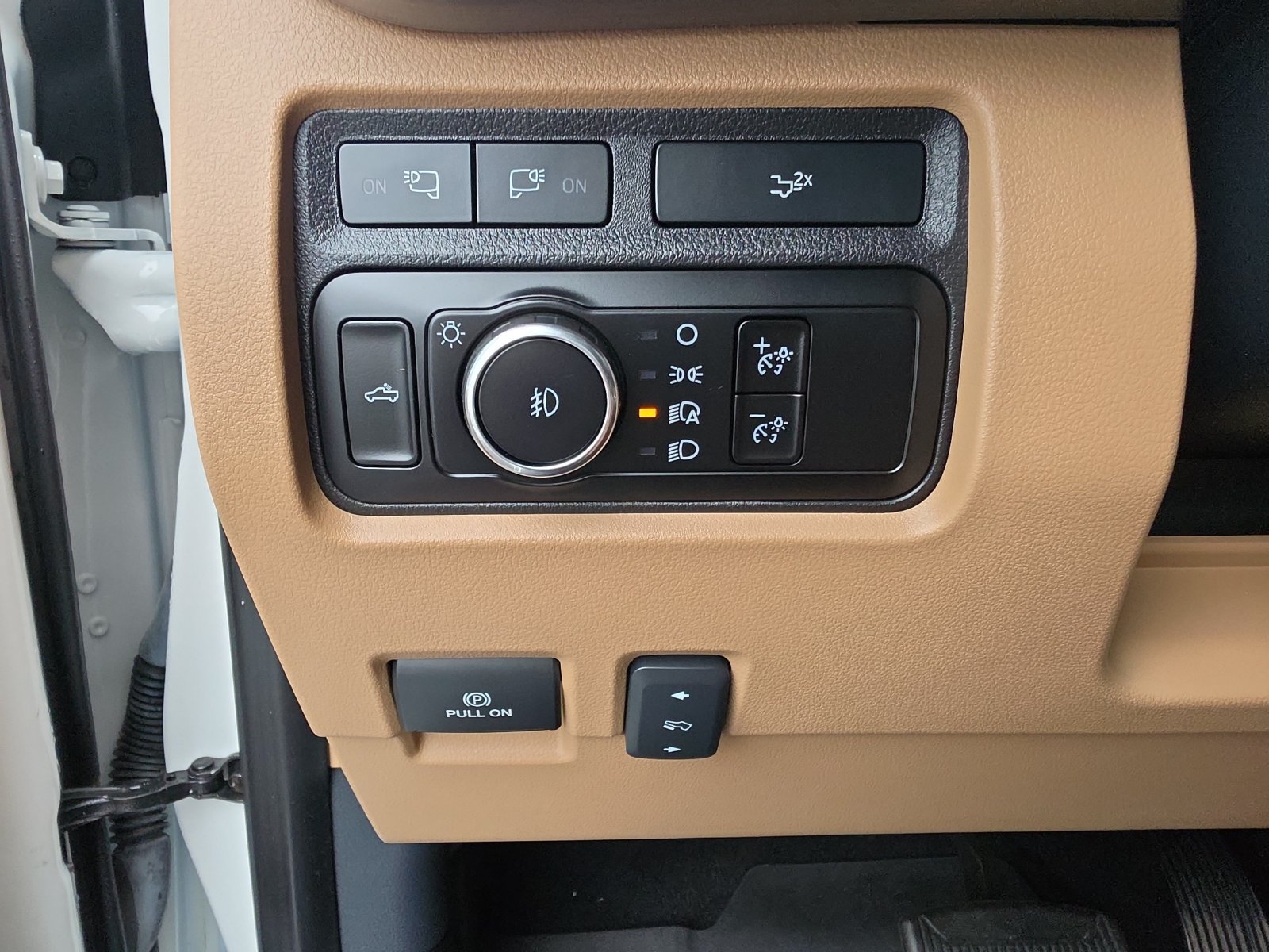 Certified 2023 Ford F350 Lariat w/ Tow Technology Package AWD/4WD image 24